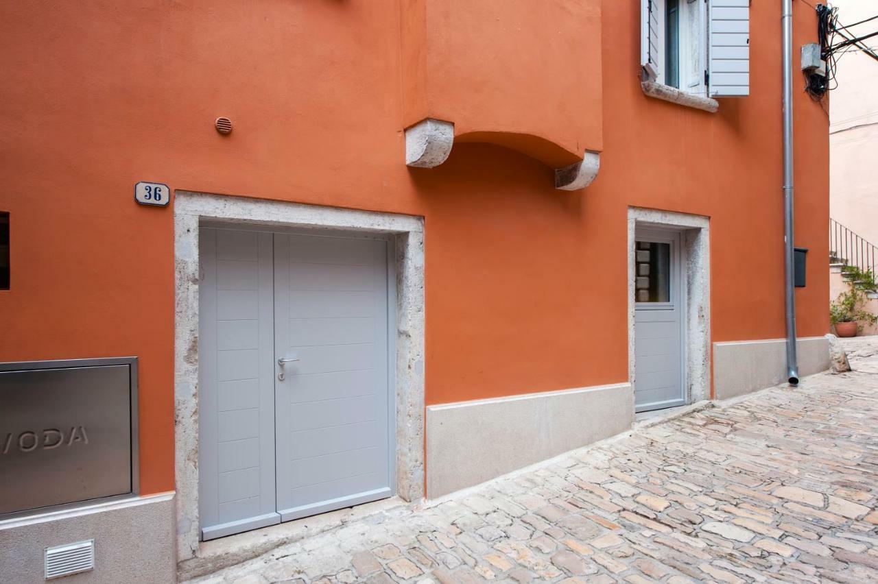 Apartment And Studio Ca' 3 Vie Rovinj Bagian luar foto
